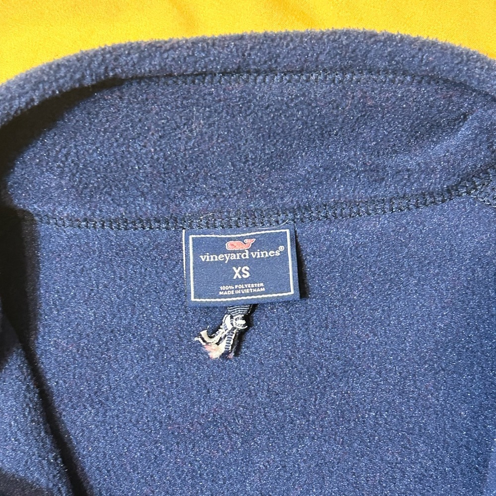 Vineyard Vines Fleece Vest Size XS - Picture 8 of 8